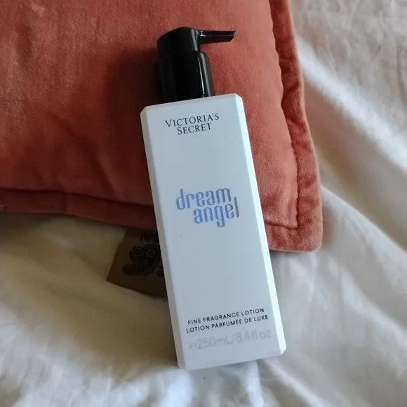 Victoria's secret dream angel fragrance lotion - Picture 1 of 4